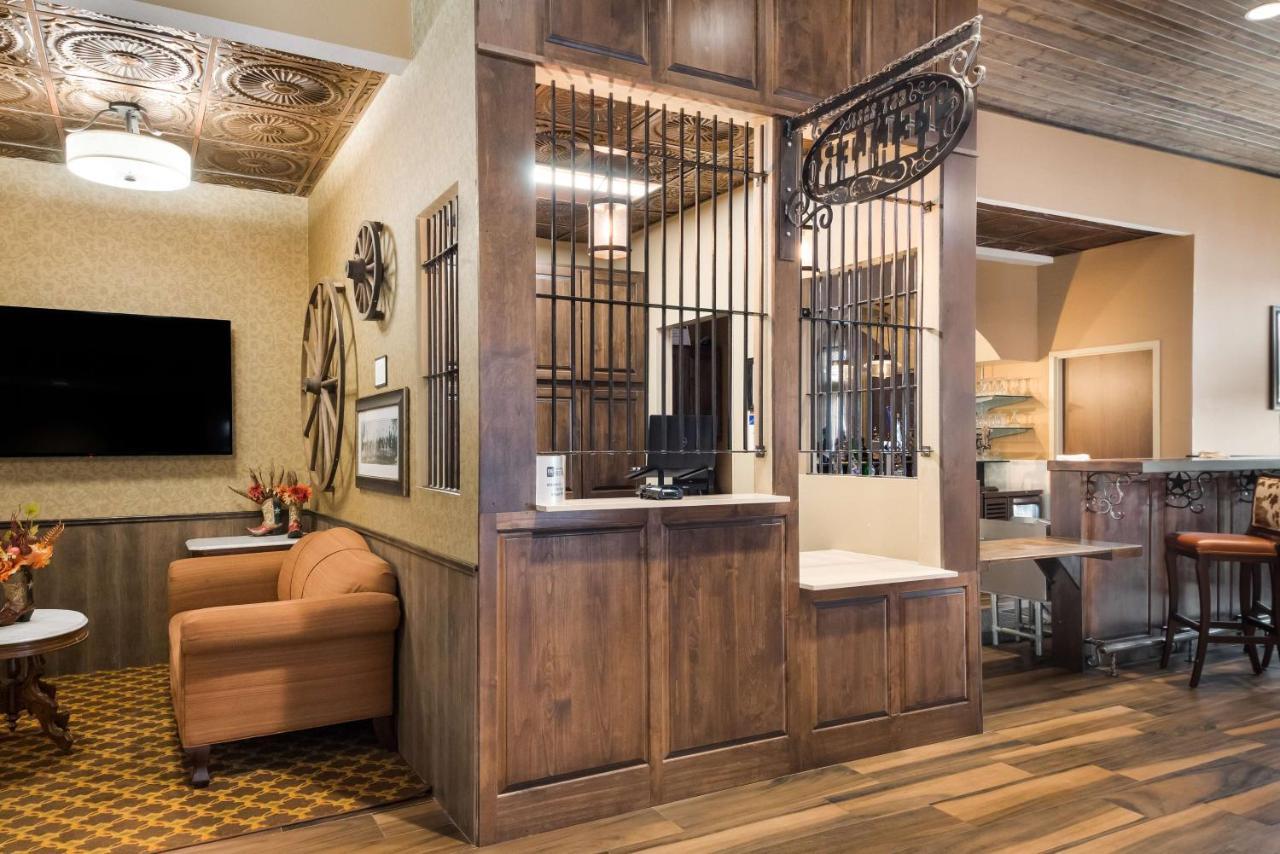 Best Western Bandera Suites & Saloon Ngoại thất bức ảnh