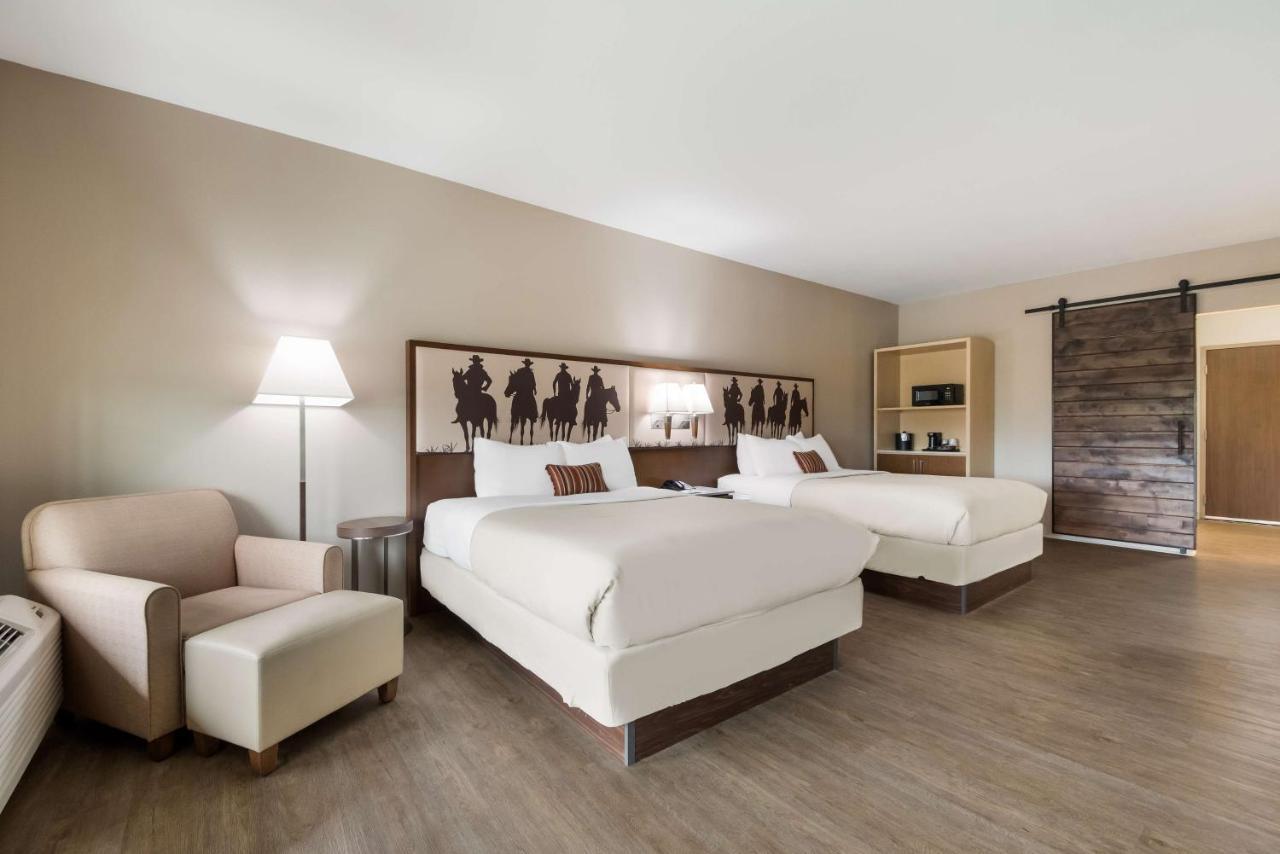 Best Western Bandera Suites & Saloon Ngoại thất bức ảnh